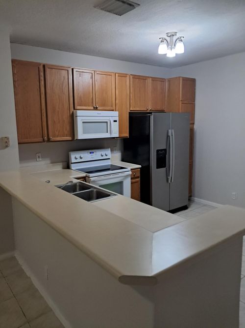 9759 Lago Dr, Boynton Beach, FL, 33472-2771 | Card Image