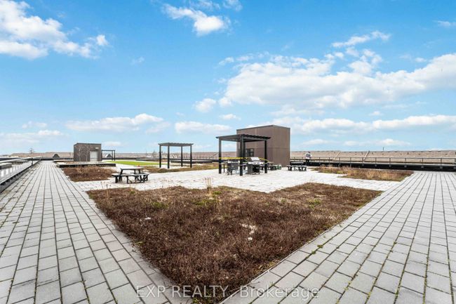 1001 - 550 N Service Rd, Condo with 2 bedrooms, 2 bathrooms and null parking in Grimsby ON | Image 32