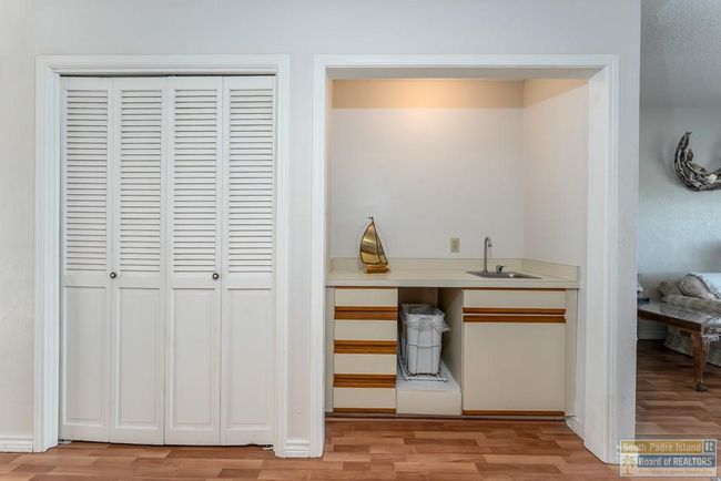 216B - 226 W Houston St, Condo with 2 bedrooms, 4 bathrooms and 1 parking in Port Isabel TX | Image 5