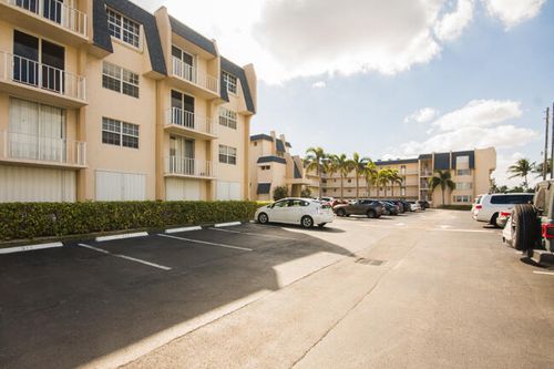 408-3575 S Ocean Blvd, South Palm Beach, FL, 33480-5768 | Card Image