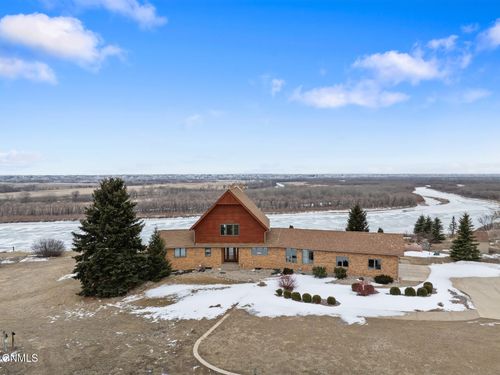 310-14090 47th Lane Nw, Williston, ND, 58801 | Card Image