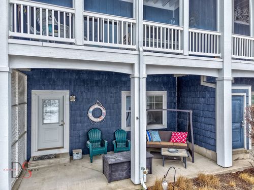 13 River Row, Ottawa, IL, 61350-9043 | Card Image