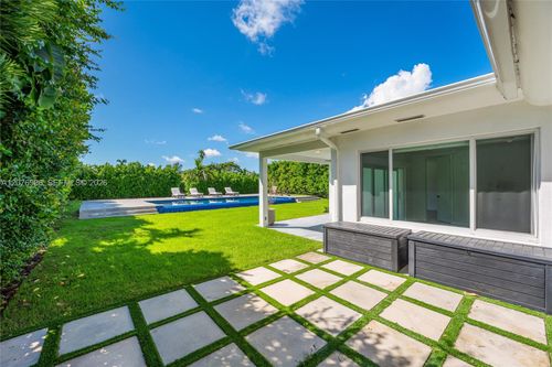 740 S Shore Dr, Miami Beach, FL, 33141-2408 | Card Image