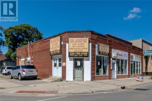 1066 Dundas St, London, ON, N5W3A6 | Card Image