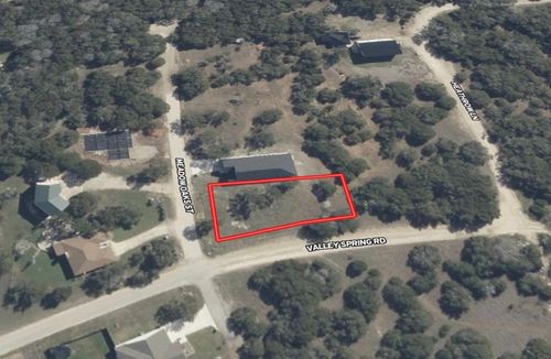 22 Meadow Oak Ct, Wimberley, TX, 78676-2826 | Card Image