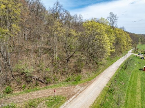 34108 Edwina Rd, Lewisville, OH, 43754-9423 | Card Image