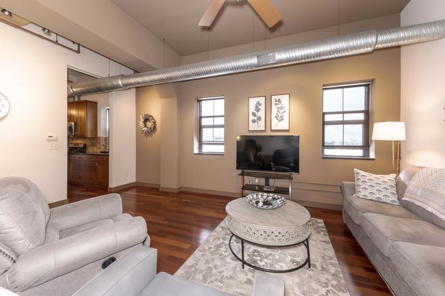 UNIT-502 - 212 N Center St, Condo with 2 bedrooms, 2 bathrooms and 1 parking in Bloomington IL | Image 7