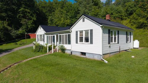 4752 Webbs Mill Rd N, Riner, VA, 24149-3453 | Card Image