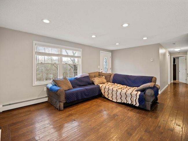 9 Valley Rd, House other with 3 bedrooms, 2 bathrooms and null parking in Hampstead NH | Image 12