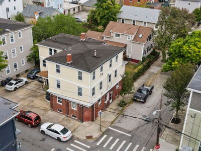 56 Courtland Street, Home with 9 bedrooms, 4 bathrooms and 5 parking in Providence RI | Image 2