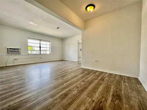 apt-3e-428 Ne 82nd St, Miami, FL, 33138-4057 | Card Image