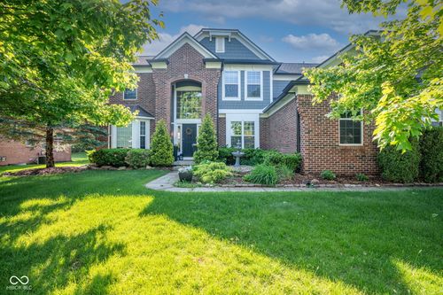 11667 Shadowwood Ct, Zionsville, IN, 46077-7806 | Card Image