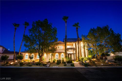 1890 Pago Ct, Las Vegas, NV, 89117-2040 | Card Image