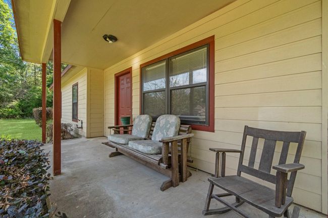 185 Rustic Way, House other with 3 bedrooms, 2 bathrooms and null parking in Livingston TX | Image 7