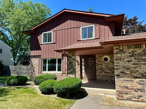 1607 Cranbrook Dr, Saginaw, MI, 48638-4479 | Card Image