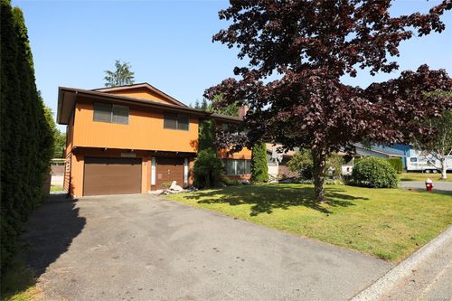 9160 Elk Dr, Port Hardy, BC, V0N2P0 | Card Image