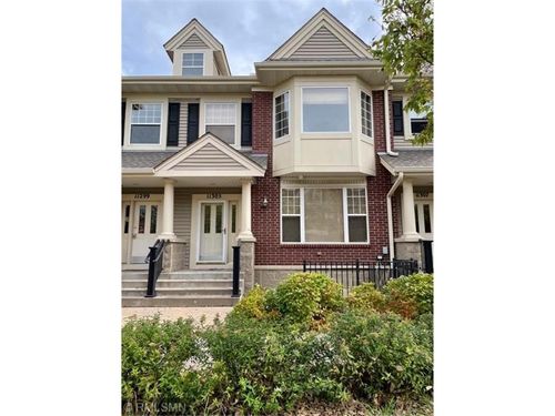 11305 Preswick Blvd, Eden Prairie, MN, 55344-4410 | Card Image