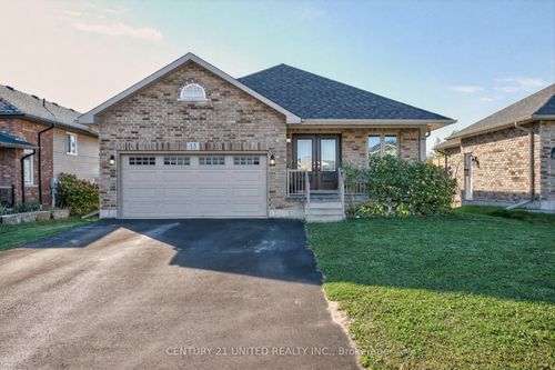 13 Mill Pond Lane, Norwood, ON, K0L2V0 | Card Image