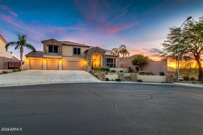 9863 W Keyser Drive, House other with 5 bedrooms, 4 bathrooms and null parking in Peoria AZ | Image 3