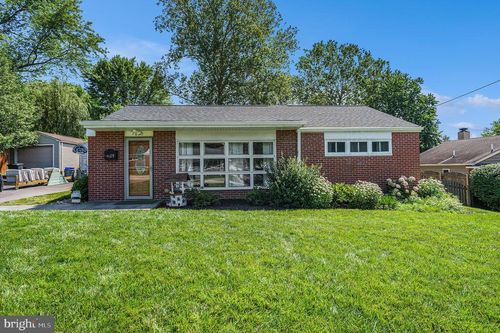 629 Erlen Rd, PLYMOUTH MEETING, PA, 19462-2426 | Card Image