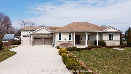 11507 Lagonda Way, Morpeth, ON, N0P1X0 | Card Image