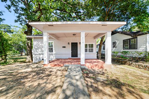 2118 S Pine St, Little Rock, AR, 72204-3979 | Card Image