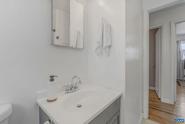 124 N Baker St, House other with 3 bedrooms, 1 bathrooms and null parking in CHARLOTTESVILLE VA | Image 15