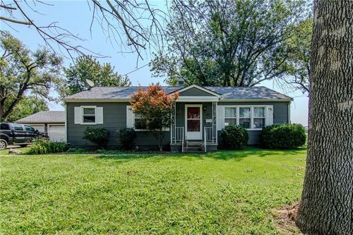 409 S High St, Butler, MO, 64730-1826 | Card Image