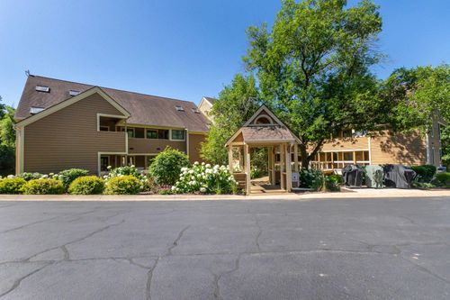 C9 Long Bay Point Dr, Galena, IL, 61036-8704 | Card Image