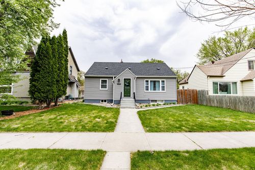 1345 11th Avenue S, Fargo, ND, 58103 | Card Image