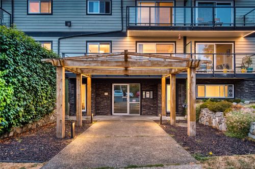 110-218 Bayview Ave, Ladysmith, BC, V9G1S9 | Card Image