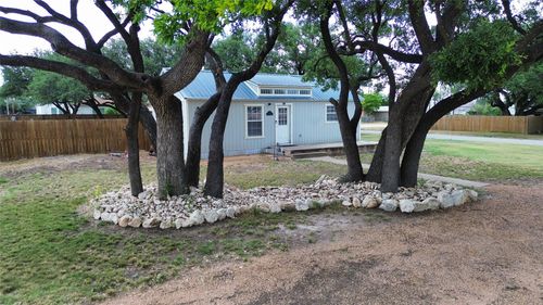 420 King St, Eden, TX, 76837 | Card Image