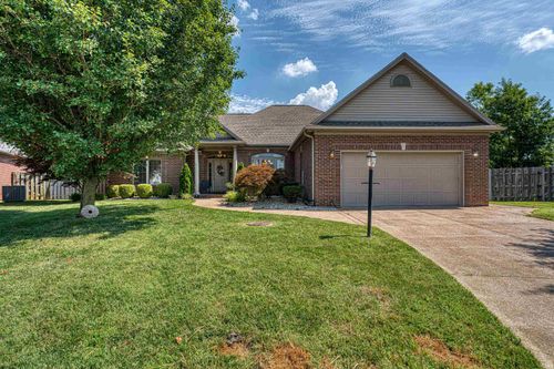 8016 Obrian Blvd, Newburgh, IN, 47630-8935 | Card Image
