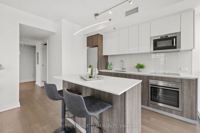 2017 - 199 Slater St, Condo with 1 bedrooms, 1 bathrooms and null parking in Ottawa ON | Image 10