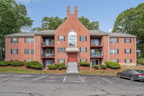 apt-8-3 Louisburg Sq, Nashua, NH, 03060-6809 | Card Image