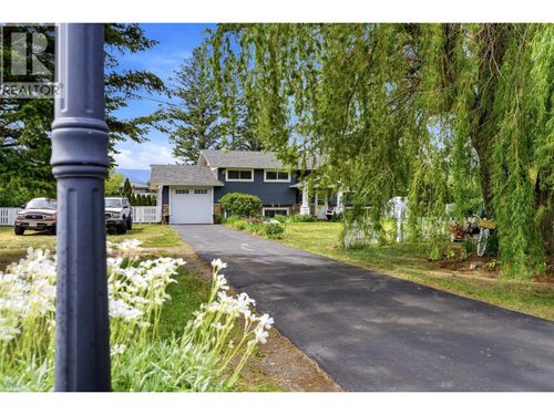 2920 Ransom Avenue, Merritt, BC, V1K1E7 | Card Image