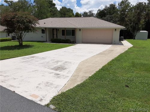 1350 W Buttonbush Dr, Beverly Hills, FL, 34465-4277 | Card Image