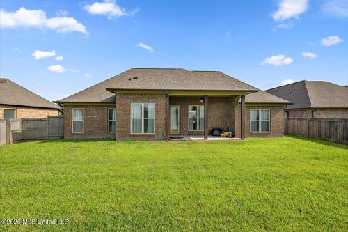 114 Essen Ln, Madison, MS, 39110-6643 | Card Image