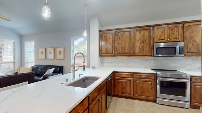 751 Kirby Dr, House other with 3 bedrooms, 2 bathrooms and null parking in Argyle TX | Image 7