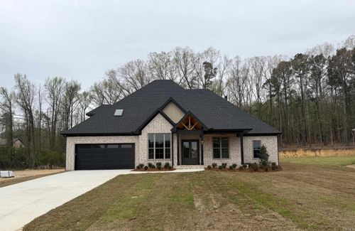 7 W Lake Ln, Little Rock, AR, 72210-3720 | Card Image
