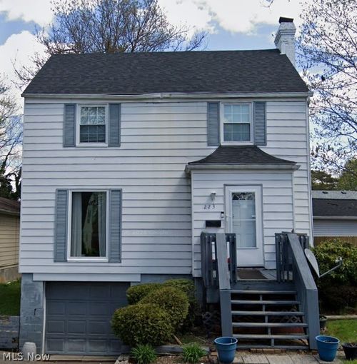 223 Randel Ave, Akron, OH, 44313-6319 | Card Image
