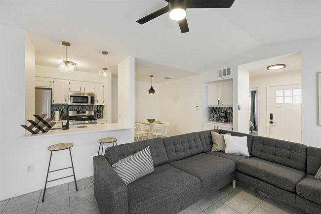 A - 3605 Leafield Dr, Home with 2 bedrooms, 2 bathrooms and 2 parking in Austin TX | Image 6
