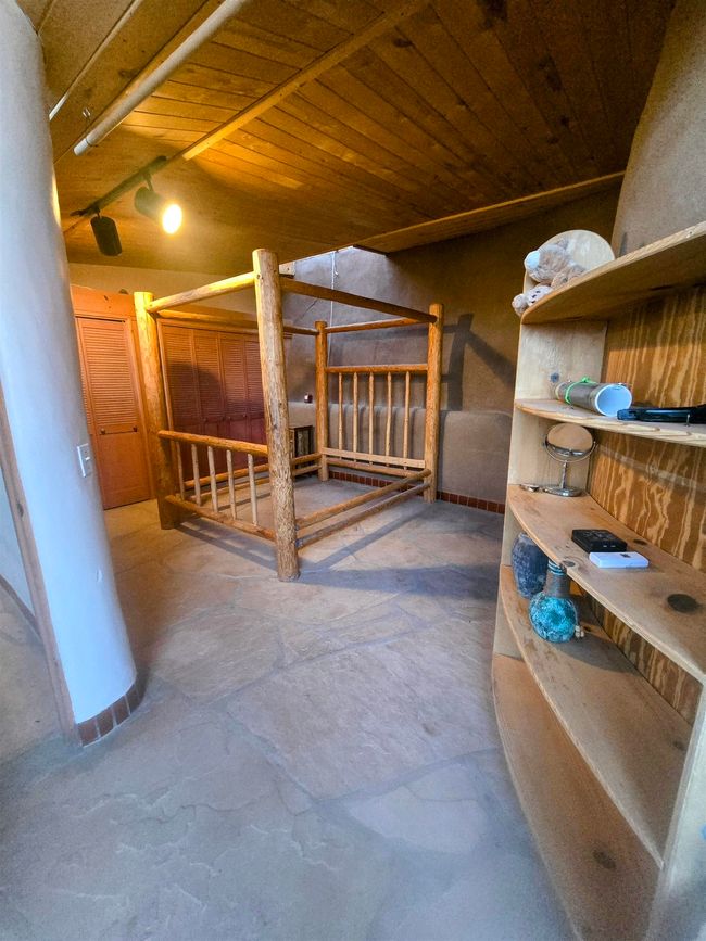 451 Ute Mountain Rd, House other with 2 bedrooms, 1 bathrooms and null parking in Questa NM | Image 22