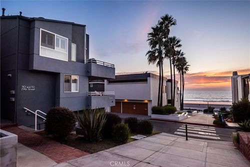 110 29th St, Manhattan Beach, CA, 90266 | Card Image
