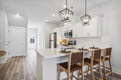 533 Tulip Springs Rd, Hermitage, TN, 37076-2476 | Card Image