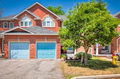 26-37 Arnold Estate Lane, Ajax, ON, L1S7L6 | Card Image