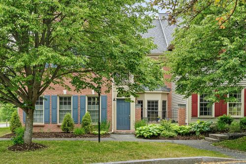 36 Stonehurst Cmn, Hanover, NH, 03755-3232 | Card Image