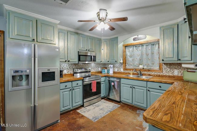 11-1563 Dry Creek Rd | Image 12