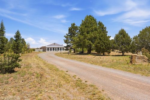 636 Cedardale Ave N, Mountainair, NM, 87036 | Card Image
