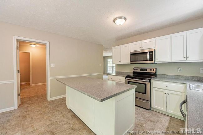 7040 Calais Dr, House other with 3 bedrooms, 3 bathrooms and null parking in Durham NC | Image 5
